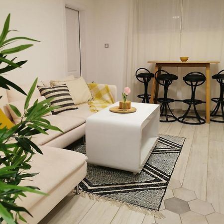 Apartman Tea โนวีซาด ภายนอก รูปภาพ