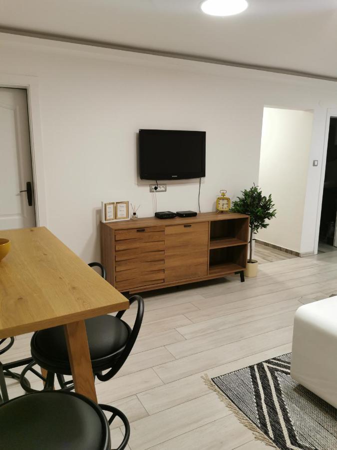Apartman Tea โนวีซาด ภายนอก รูปภาพ